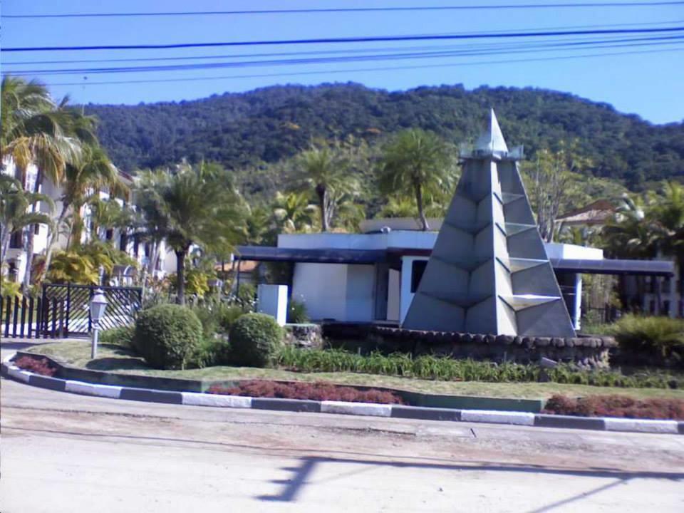 Condominio Clube Wembley Tennis * Ubatuba
